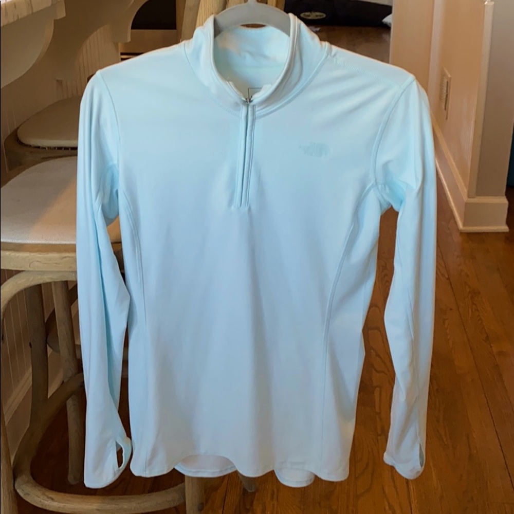 Women’s north face dry fit